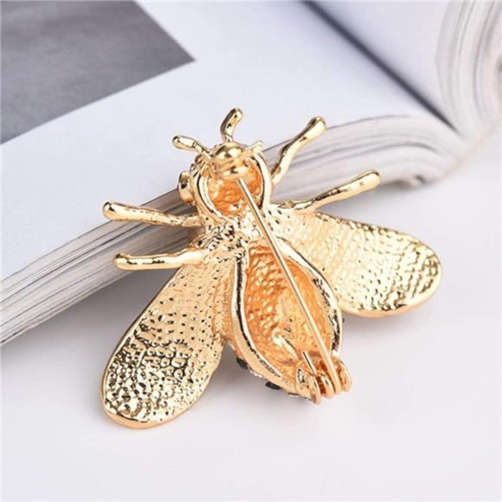 Crystal Honey Bee Brooch - Insect Themed Bee Brooch Animal - Gold Tone - Picture 5 of 6